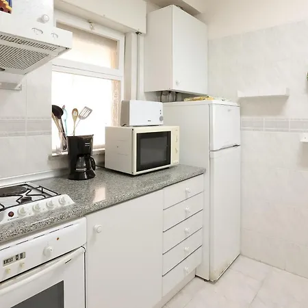 Apartamento Palmeira D00E - 600M From The Beach - Free Wifi - By Bedzy